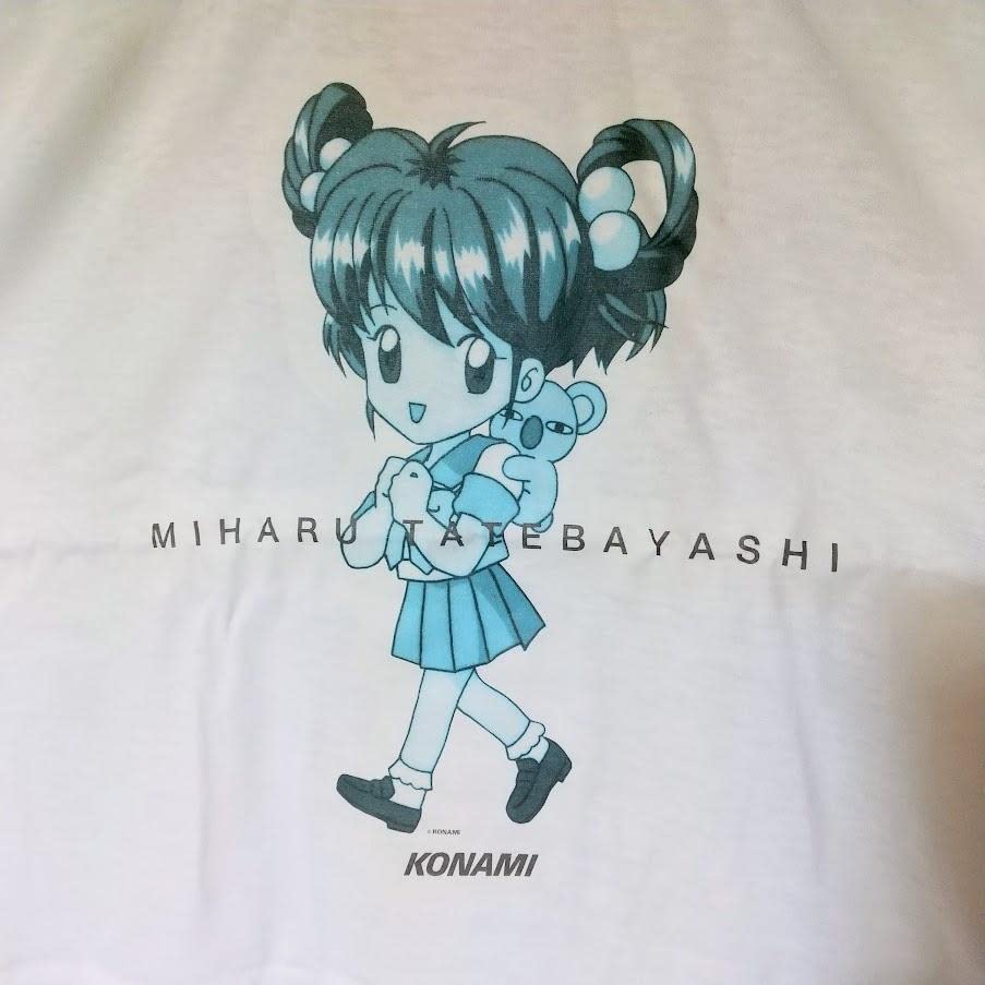 【超レア】Dreams Come True グッズ（Tシャツ、メモリアルブック） 超レア】Dreams Come True グッズ（Tシャツ、メモリアルブック